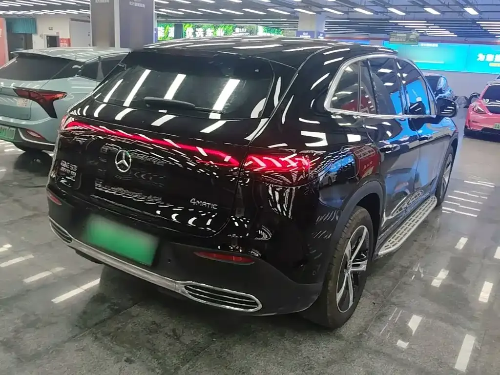 Mercedes-Benz EQE SUV 2023 из CN, фото 4