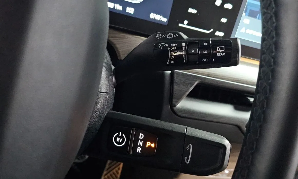 Kia EV9 2024 из KR, фото 6
