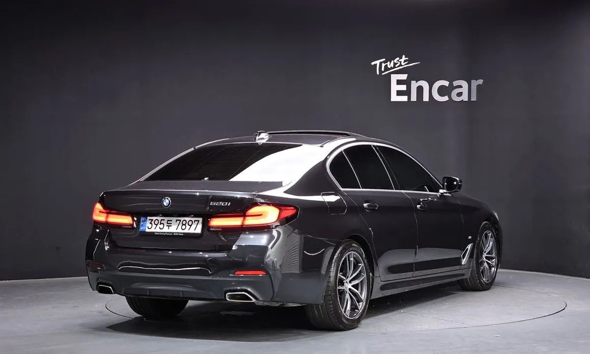 BMW 5-Series 2021 из KR, фото 5