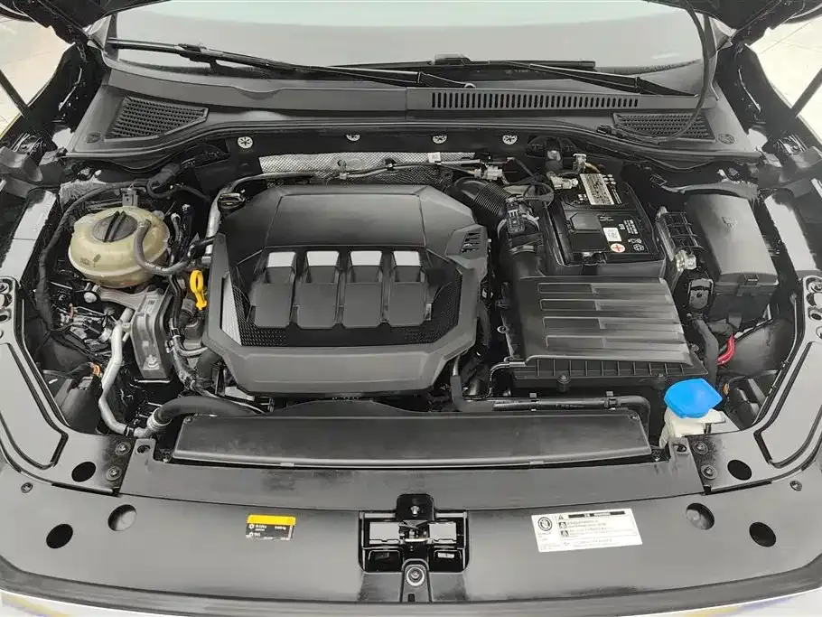 Volkswagen Passat — фото 8