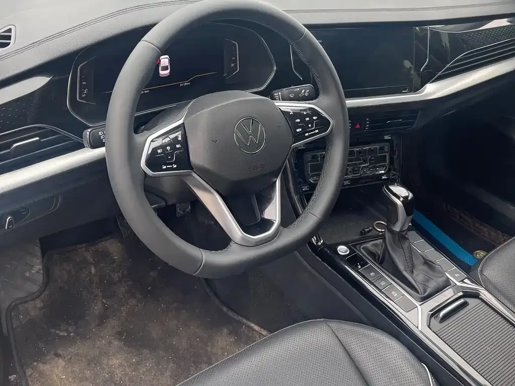 Volkswagen Passat — фото 8