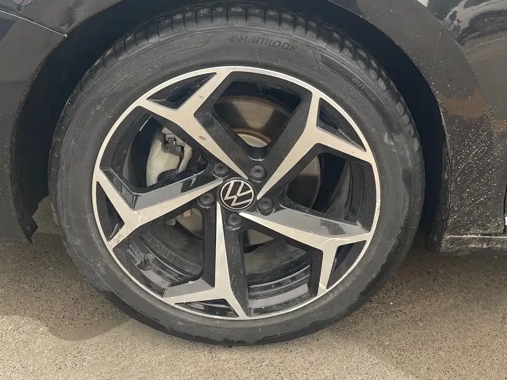 Volkswagen Passat — фото 7