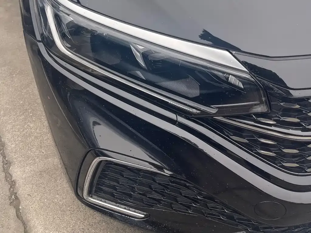 Volkswagen Passat — фото 10