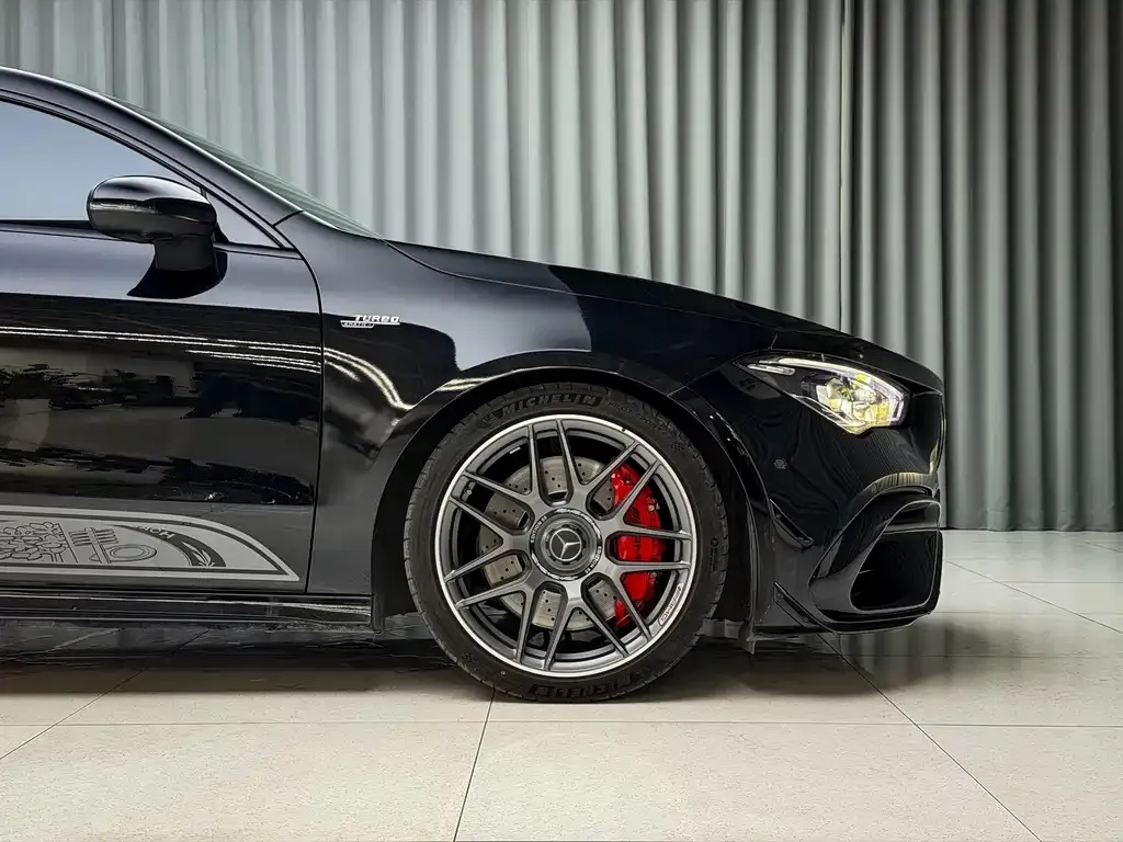 Mercedes-Benz CLA AMG — фото 3