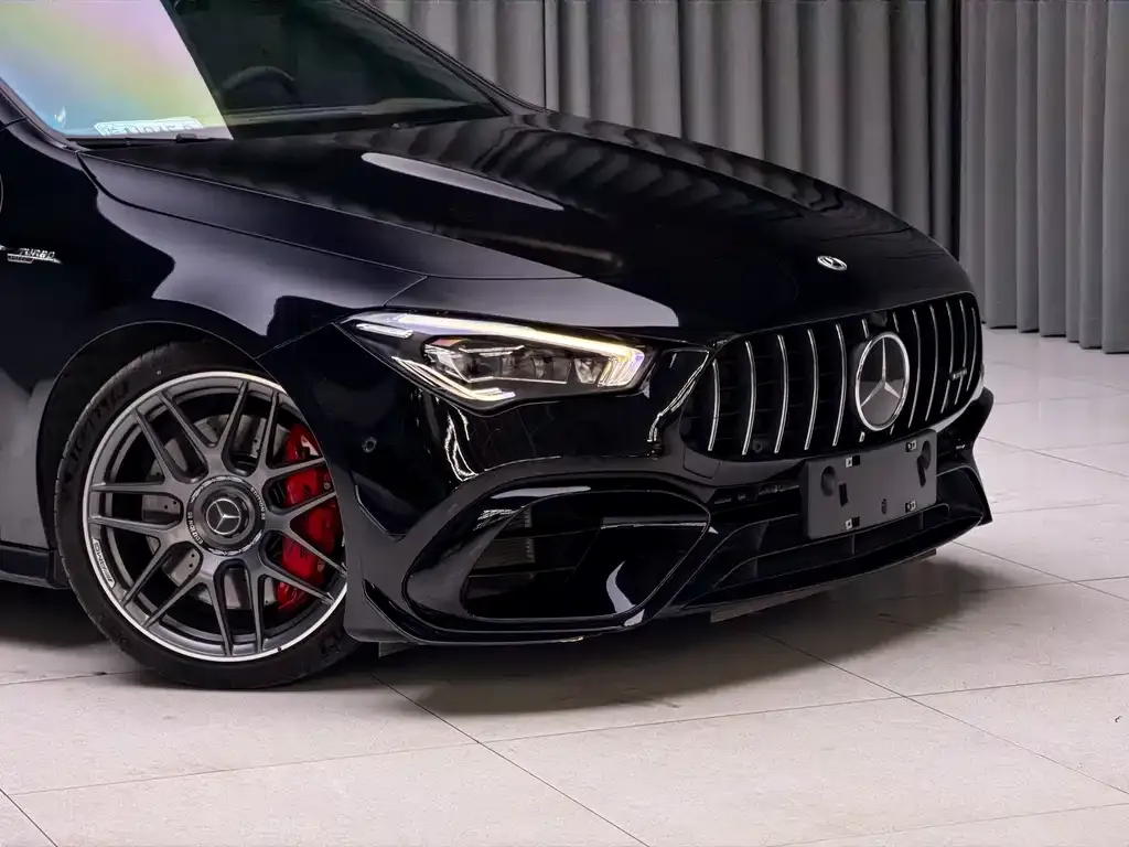 Mercedes-Benz CLA AMG — фото 5