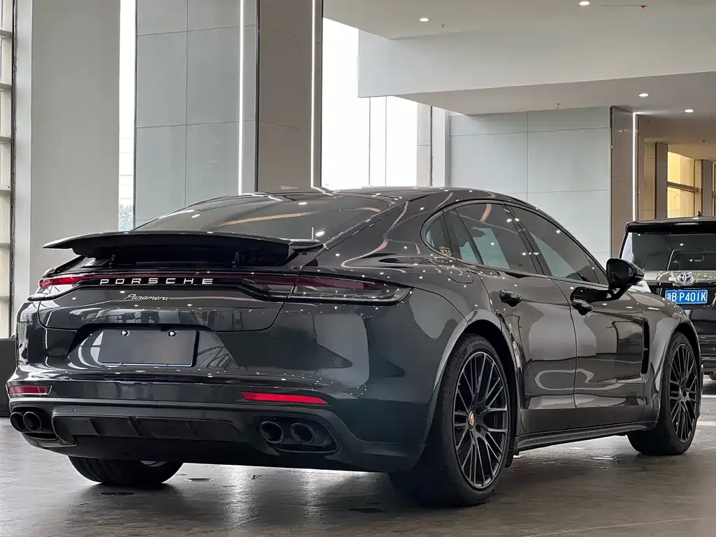 Porsche Panamera 2021 из CN, фото 7