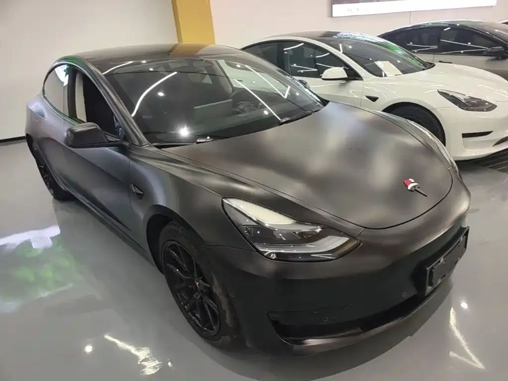 Tesla Model 3 — фото 6