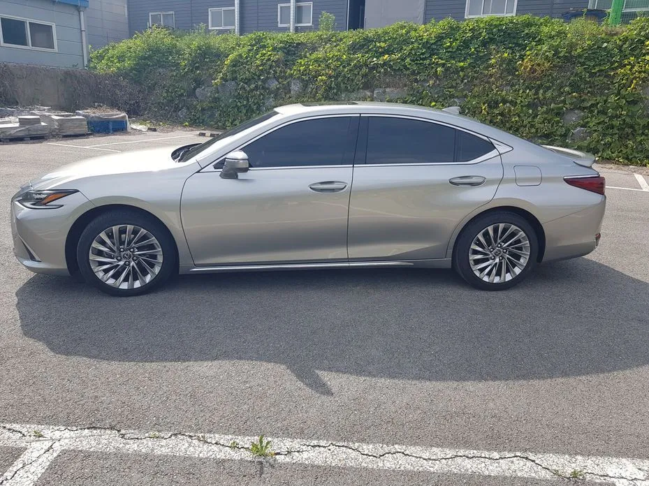 Lexus ES 2026 из KR, фото 7