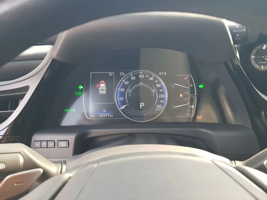 Lexus ES 2026 из KR, фото 3
