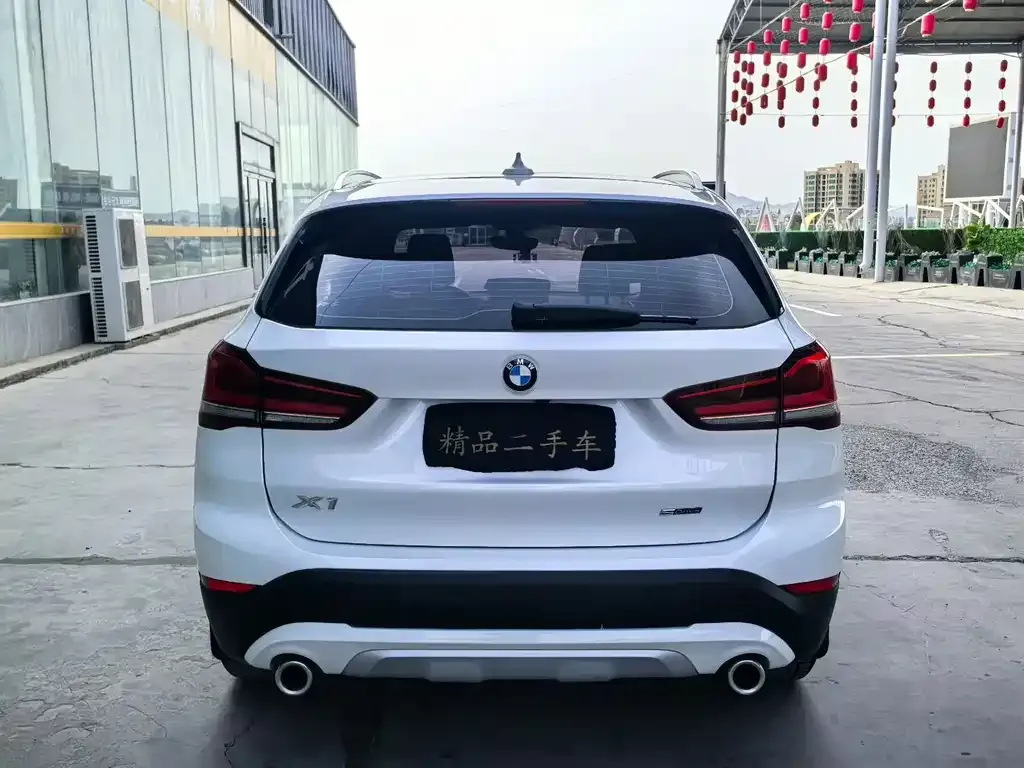 BMW X1 — фото 3