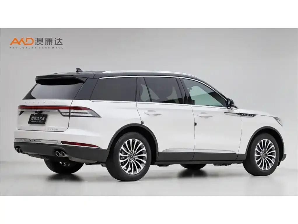 Lincoln Aviator — фото 4