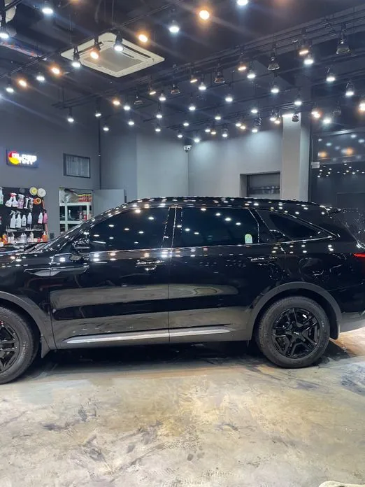Kia Sorento — фото 8