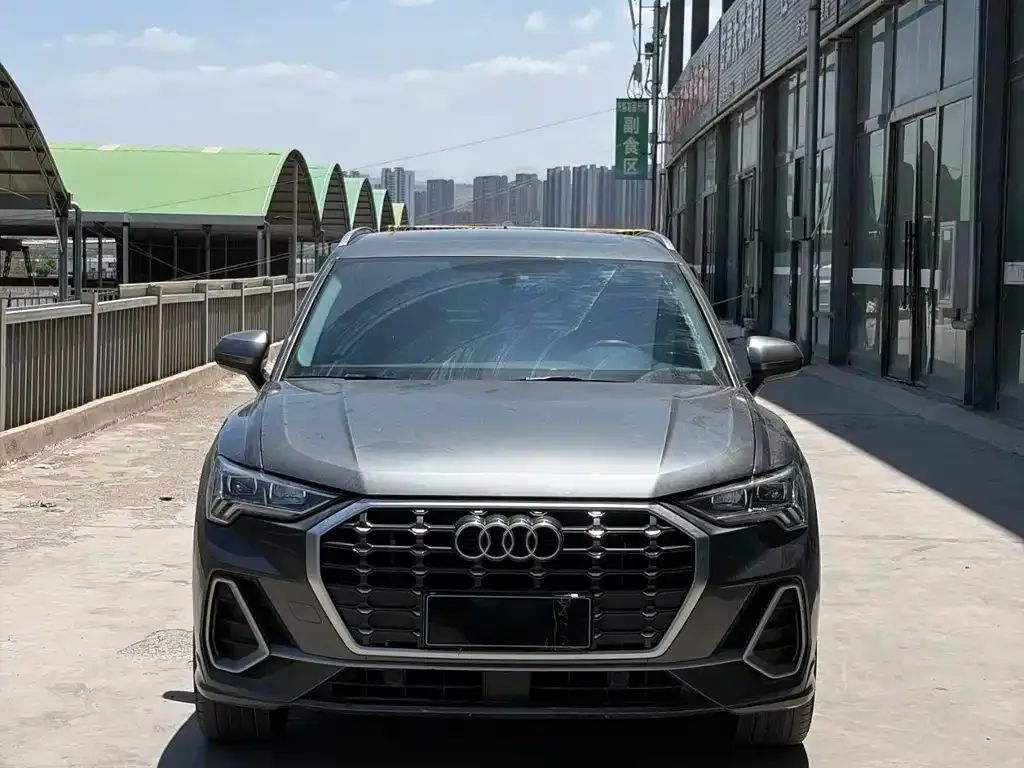 Audi Q3 — фото 5