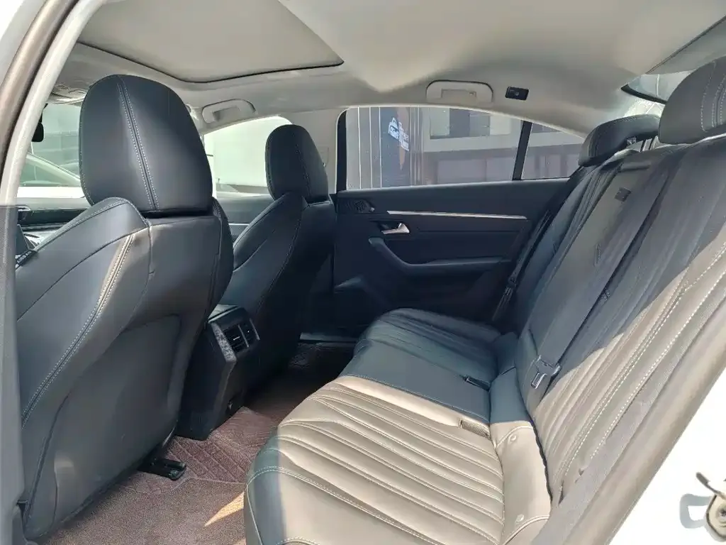 Peugeot 508 2025 из CN, фото 5