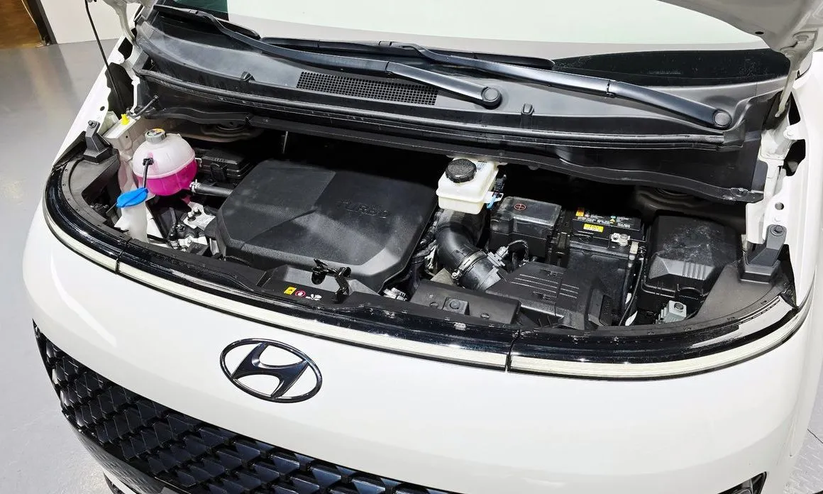 Hyundai Staria 2023 из KR, фото 9