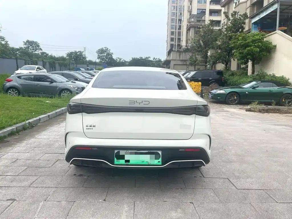 BYD Seal 06 — фото 3