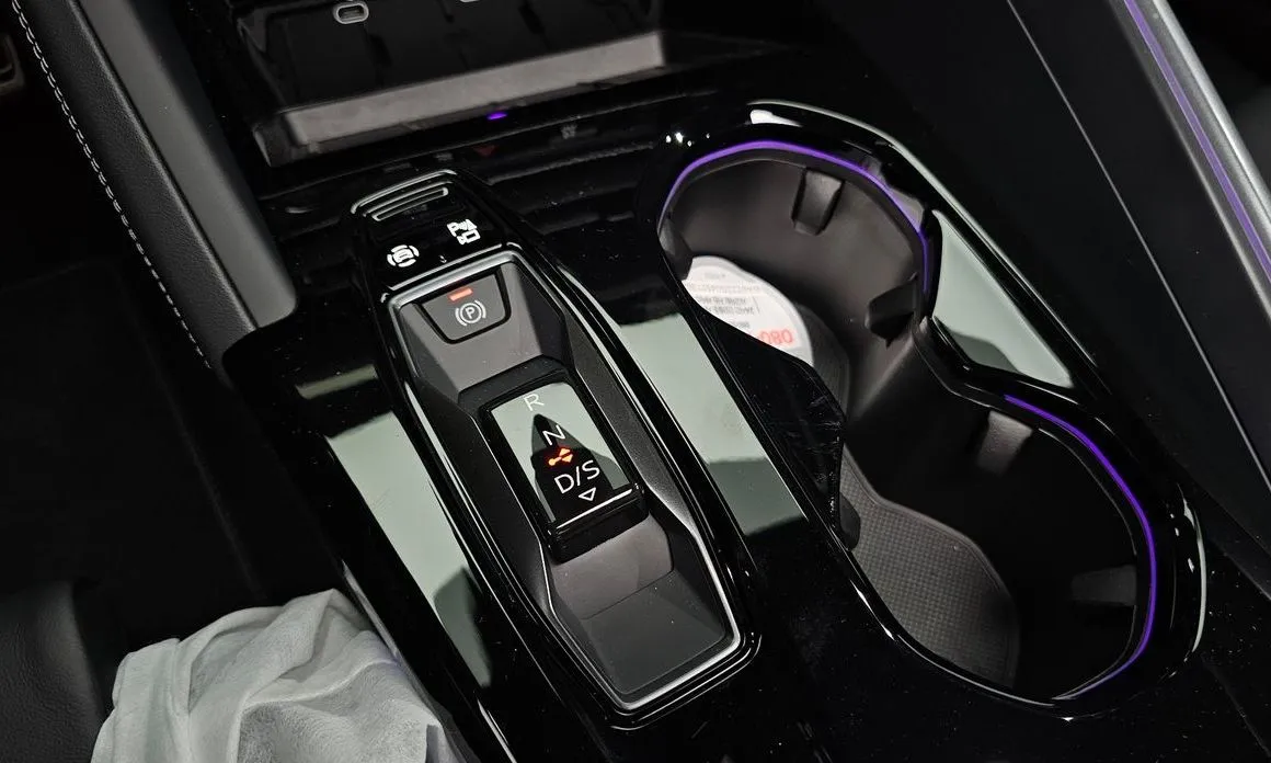 Audi Q5 2025 из KR, фото 7
