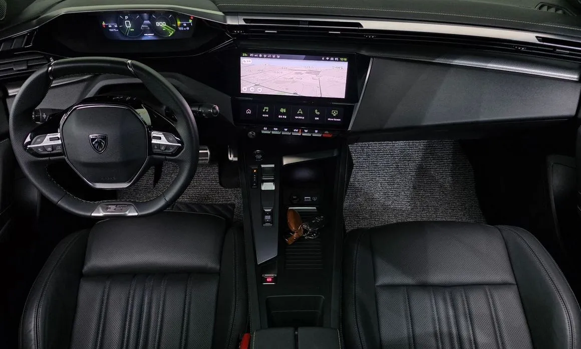 Peugeot 308 2023 из KR, фото 8