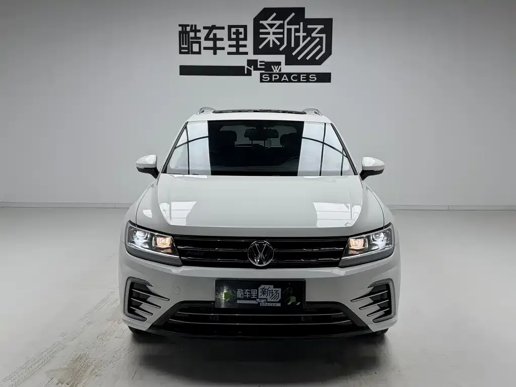 Volkswagen 途观L插电混动 2021 из CN, фото 6
