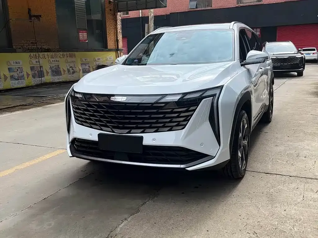 Geely Boyue L