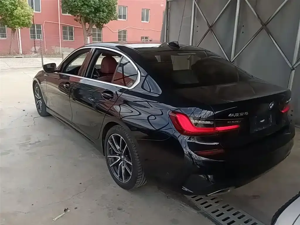 BMW 3 Series — фото 10