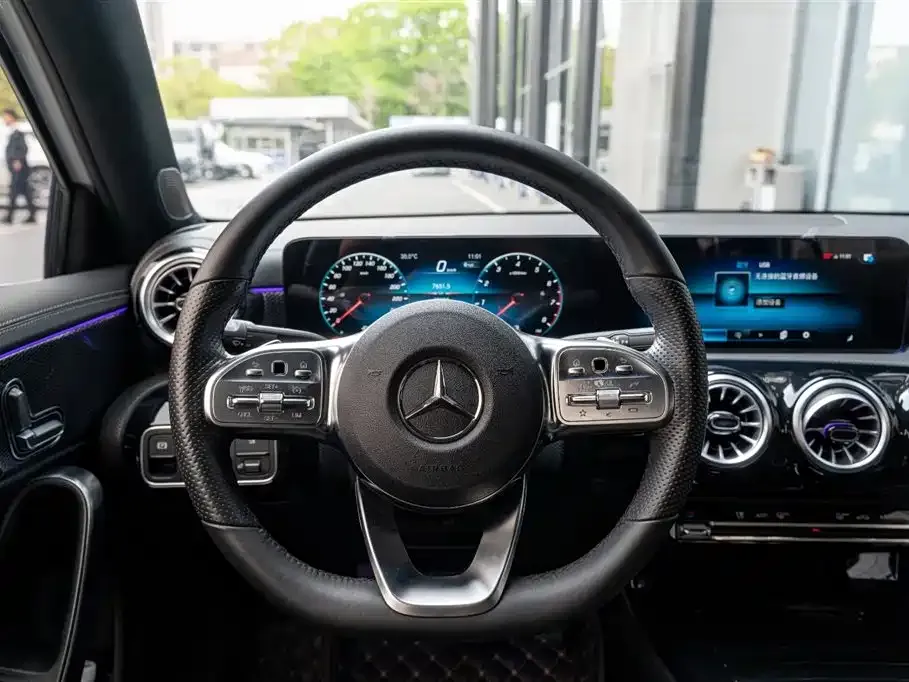 Mercedes-Benz A-Class 2023 из CN, фото 8