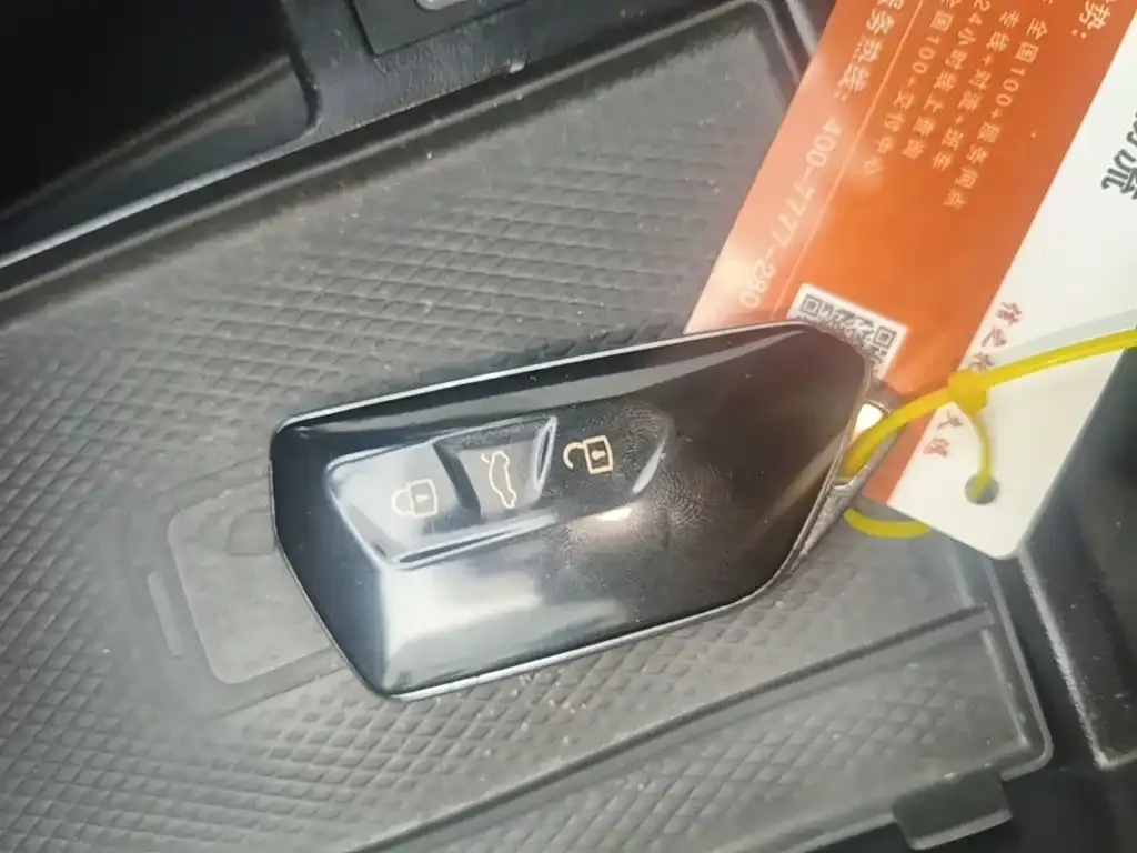 Volkswagen ID.6 Crozz 2022 из CN, фото 6