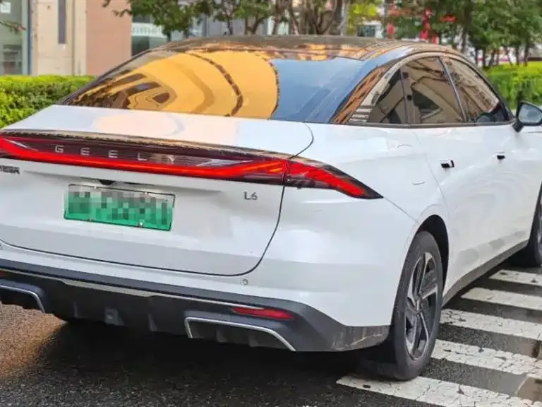 Geely Galaxy L6 2024 из CN, фото 2