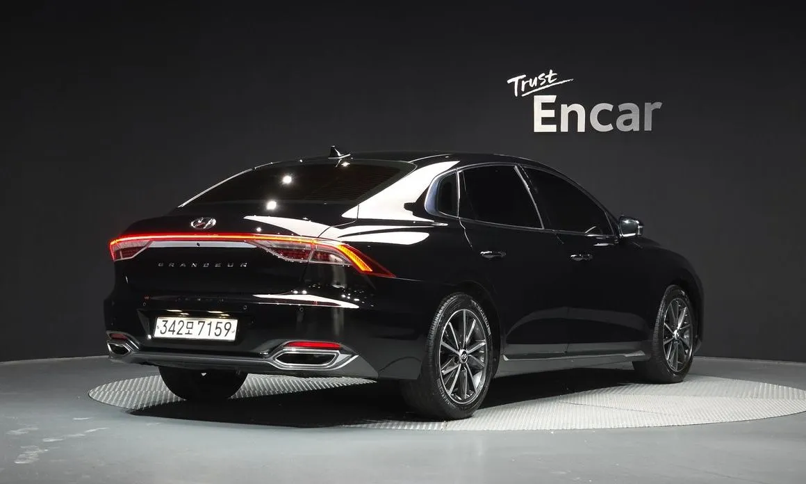 Hyundai Grandeur 2023 из KR, фото 4