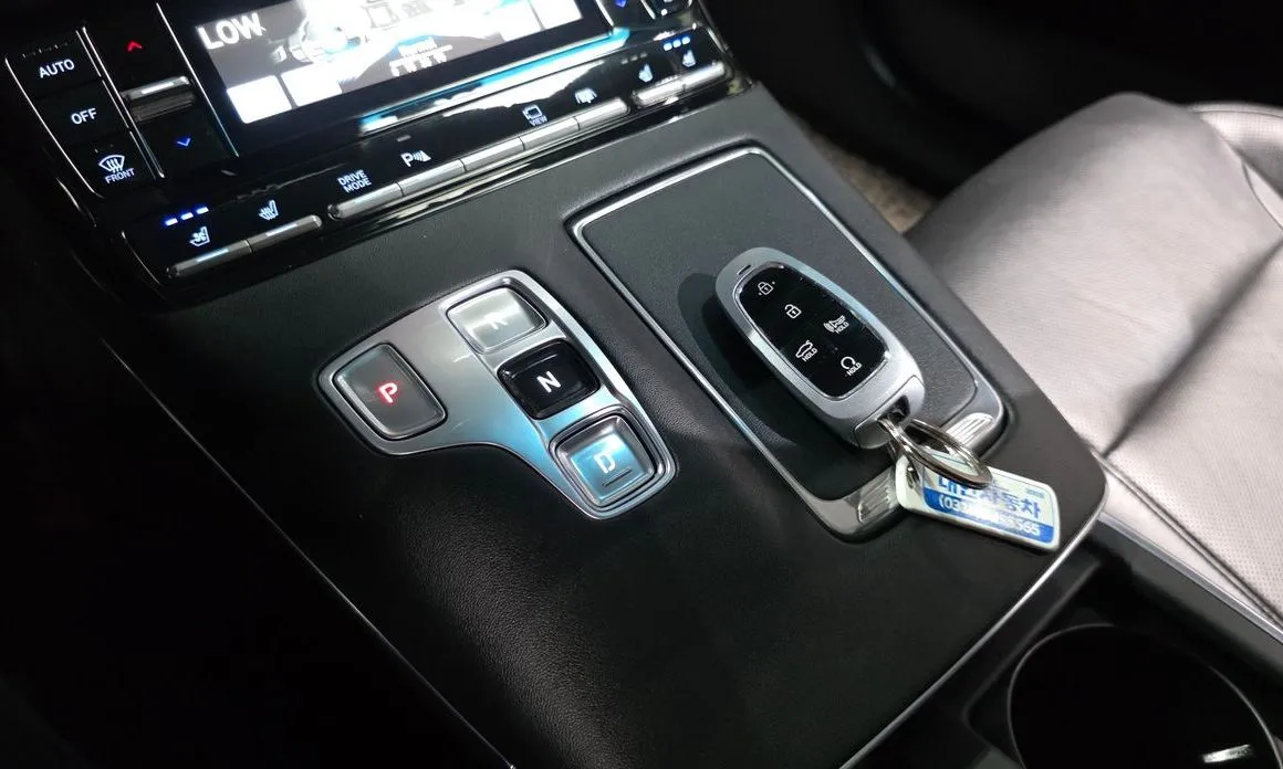 Hyundai Grandeur 2023 из KR, фото 10
