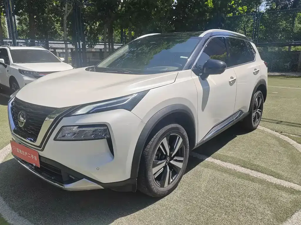 Nissan X-Trail — фото 10