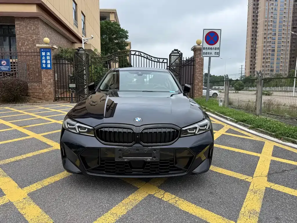 BMW 3 Series — фото 1