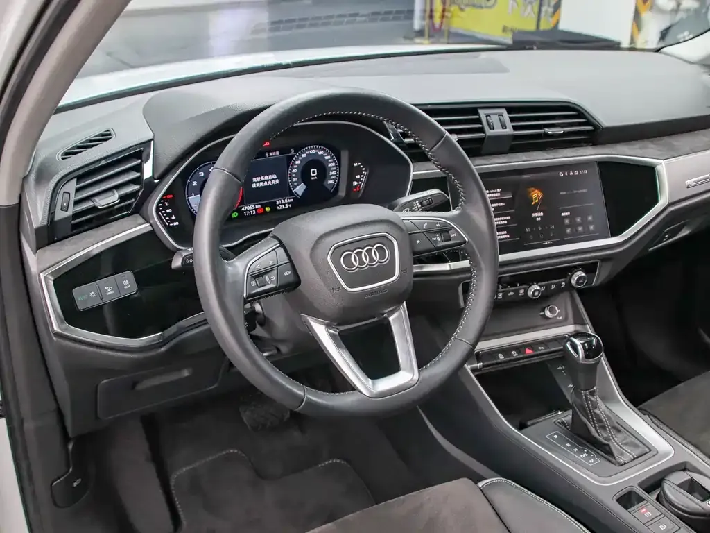 Audi Q3 — фото 4