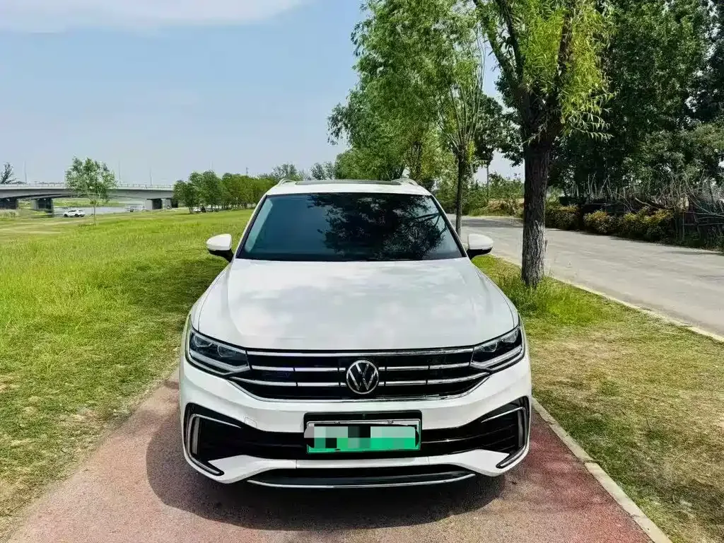 Volkswagen 途观L插电混动 2022 из CN, фото 5