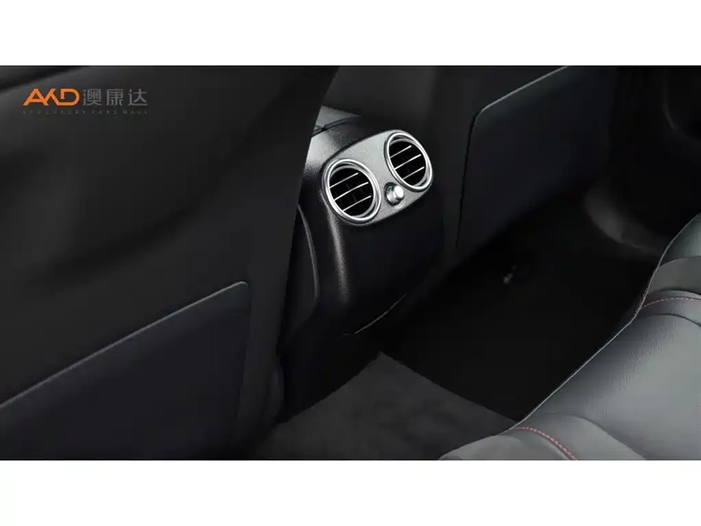 Mercedes-Benz GLC AMG 2023 из CN, фото 9