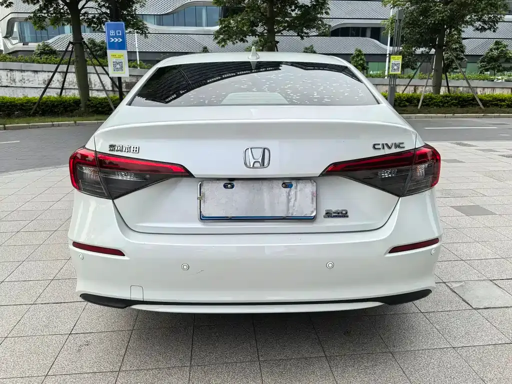 Honda Civic — фото 9