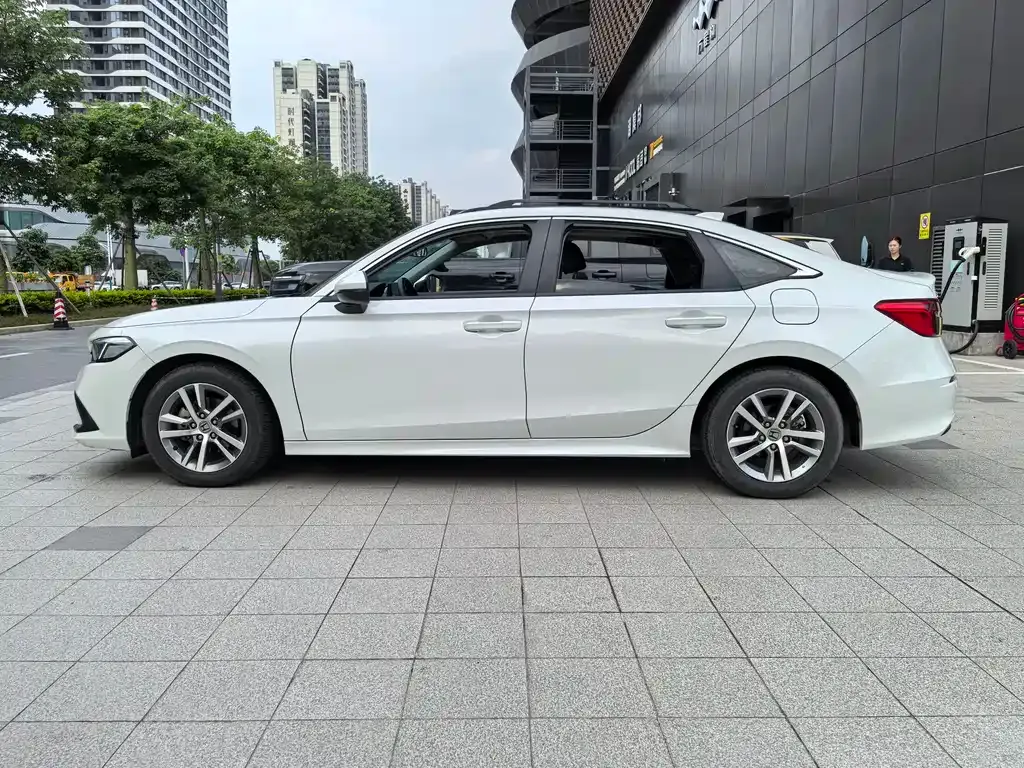 Honda Civic — фото 8