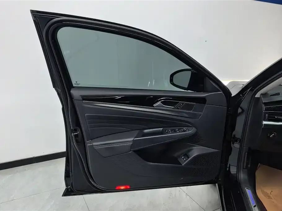 Volkswagen 帕萨特插电混动 — фото 7