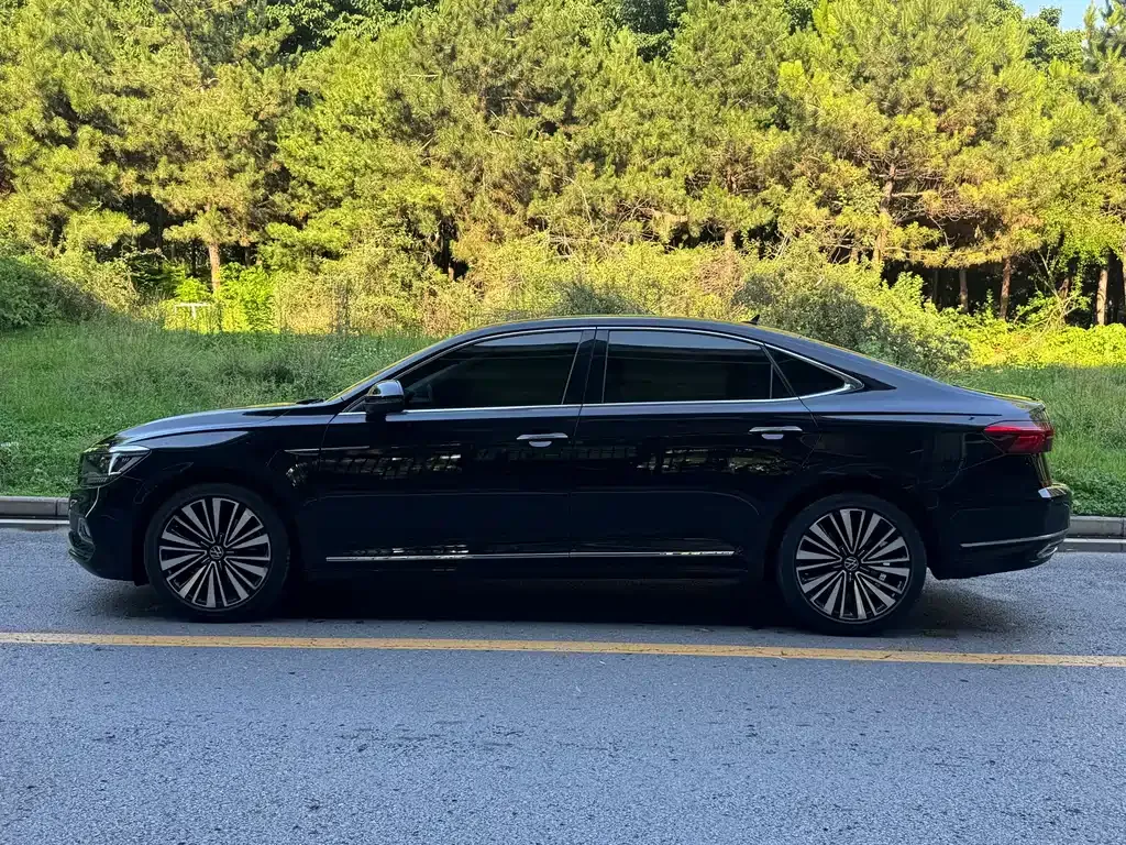 Volkswagen Passat — фото 9