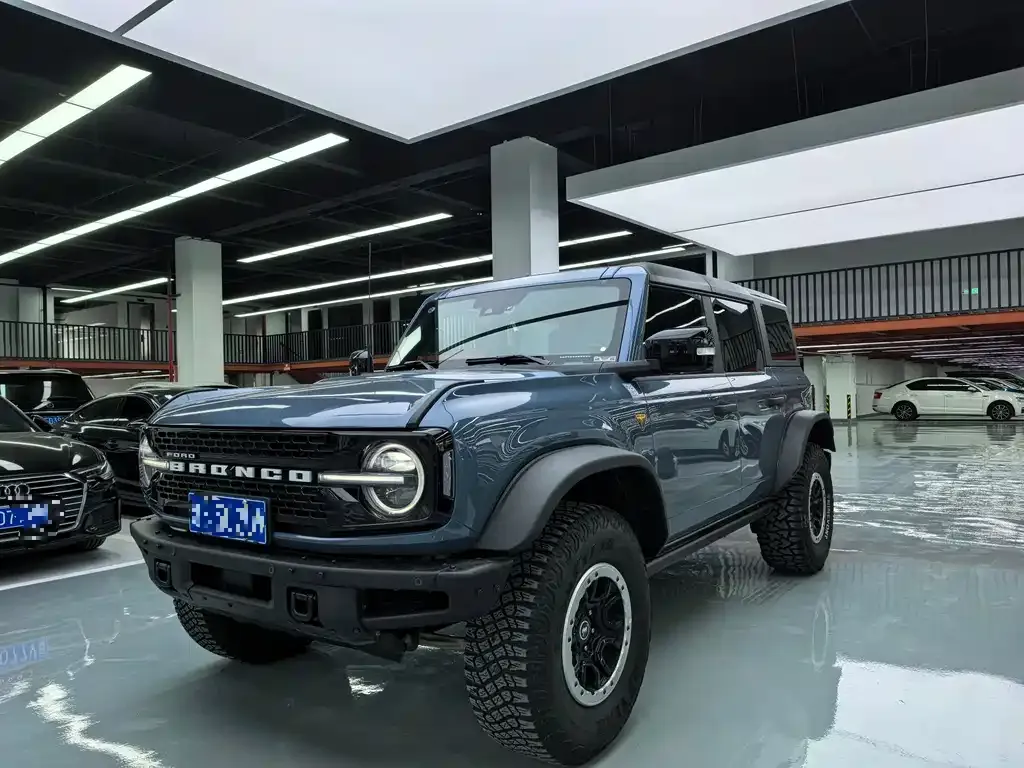 Ford Bronco