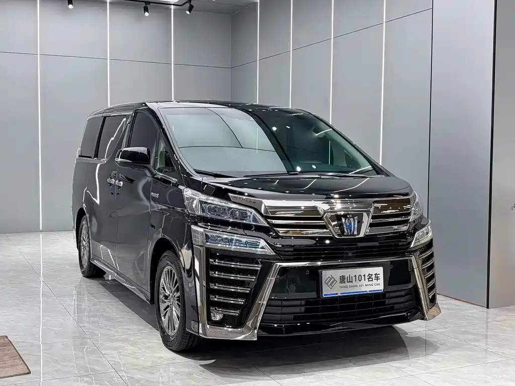 Toyota Vellfire — фото 9