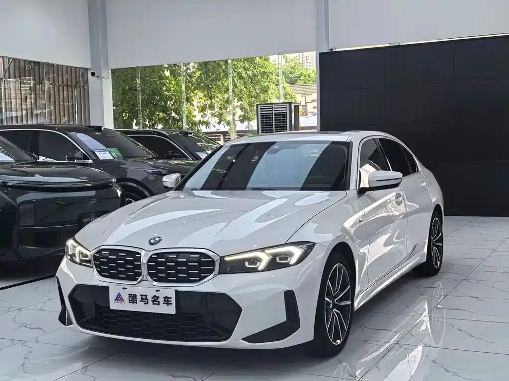 BMW 3 Series — фото 1
