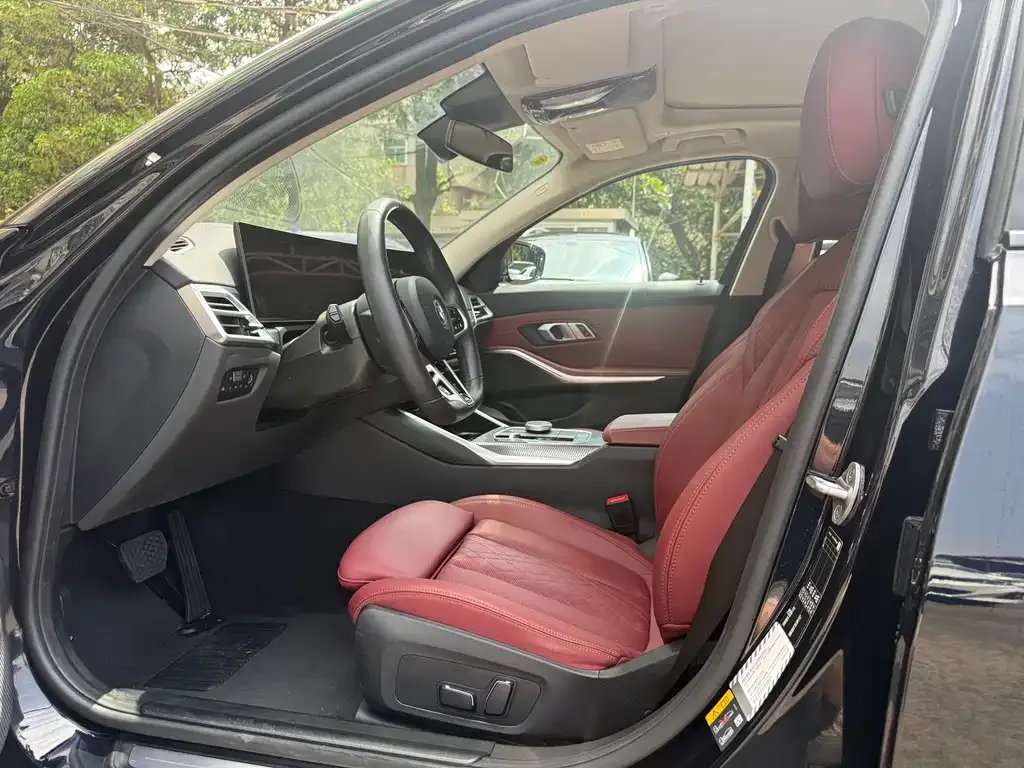 BMW i3 2024 из CN, фото 3