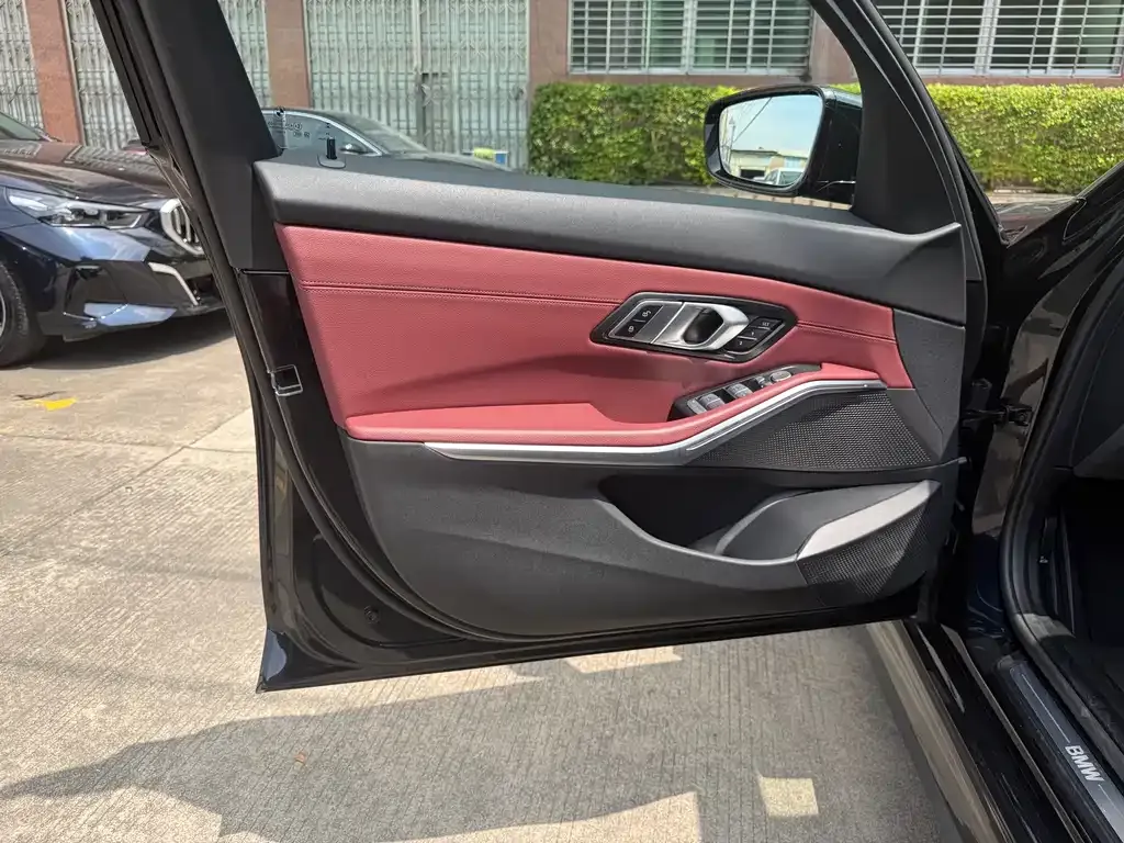 BMW i3 2024 из CN, фото 4