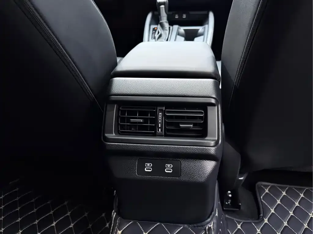 Honda Accord — фото 4