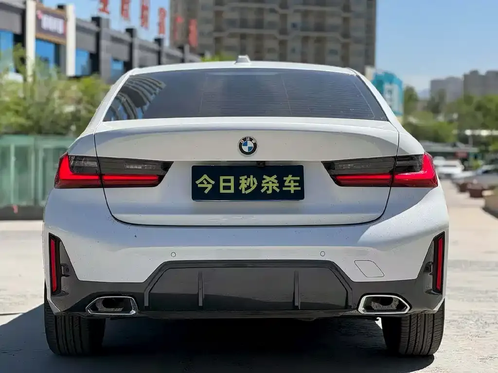 BMW 3 Series 2024 из CN, фото 7