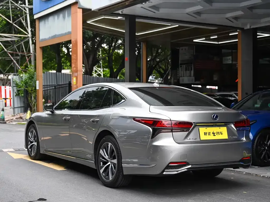 Lexus LS 2021 из CN, фото 4