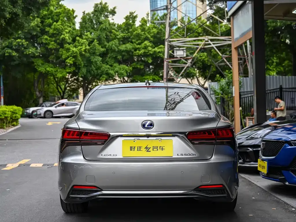 Lexus LS 2021 из CN, фото 3