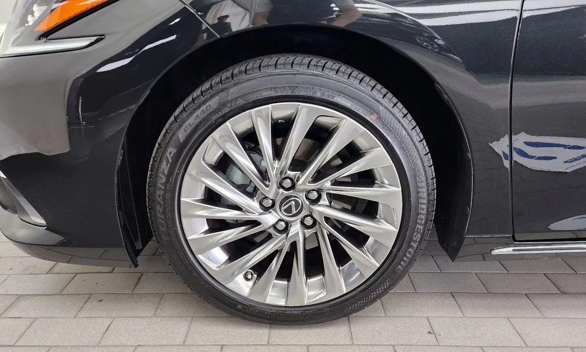 Lexus ES 2026 из KR, фото 8