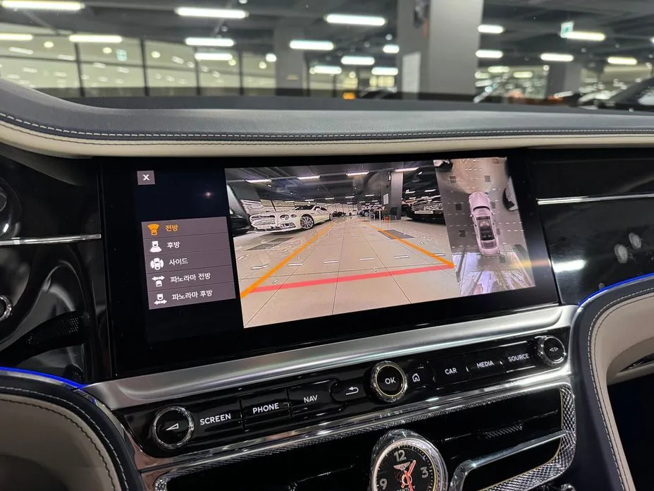 Bentley Flying Spur 2023 из KR, фото 4